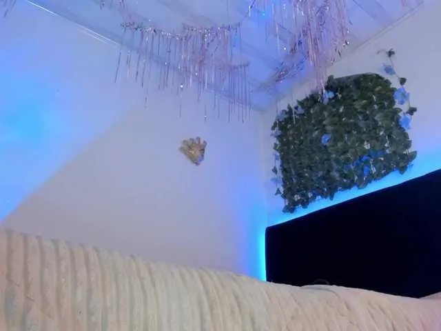 flylia01 on BongaCams 