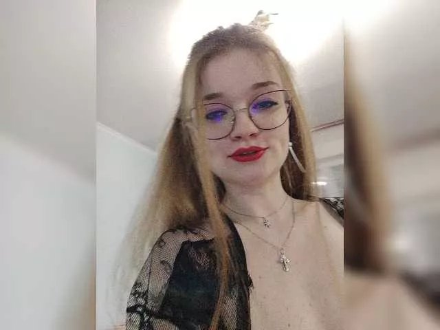 SweetKarinaa on BongaCams 