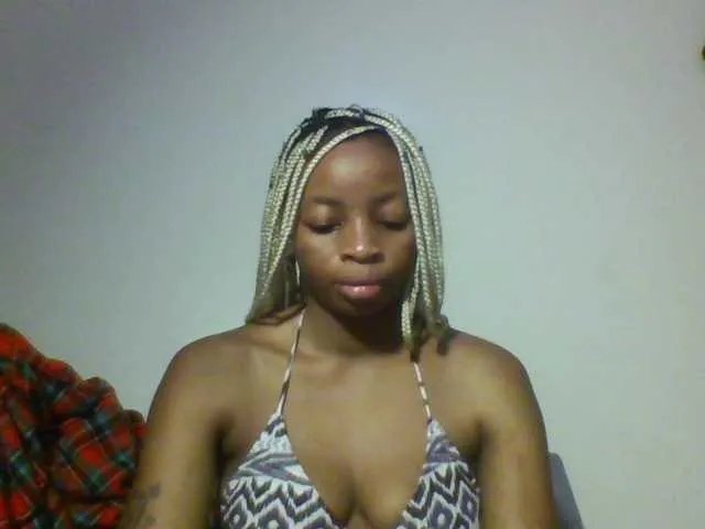 SweetsLolilta on BongaCams 