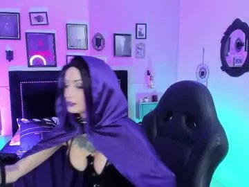 isisraichuu on Chaturbate 