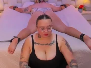 miaandmolly_ on Chaturbate 